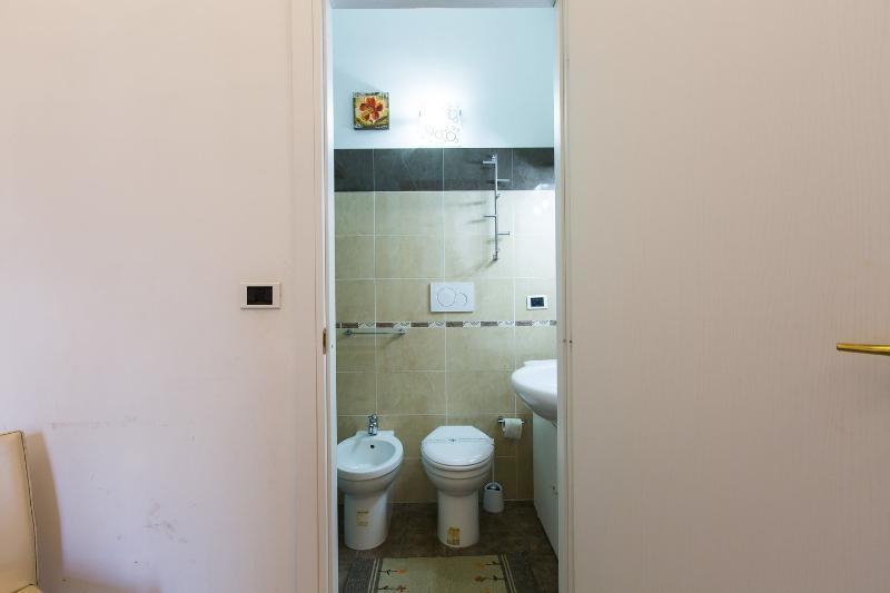 רומא B&B La Finestra Di Fronte מראה חיצוני תמונה